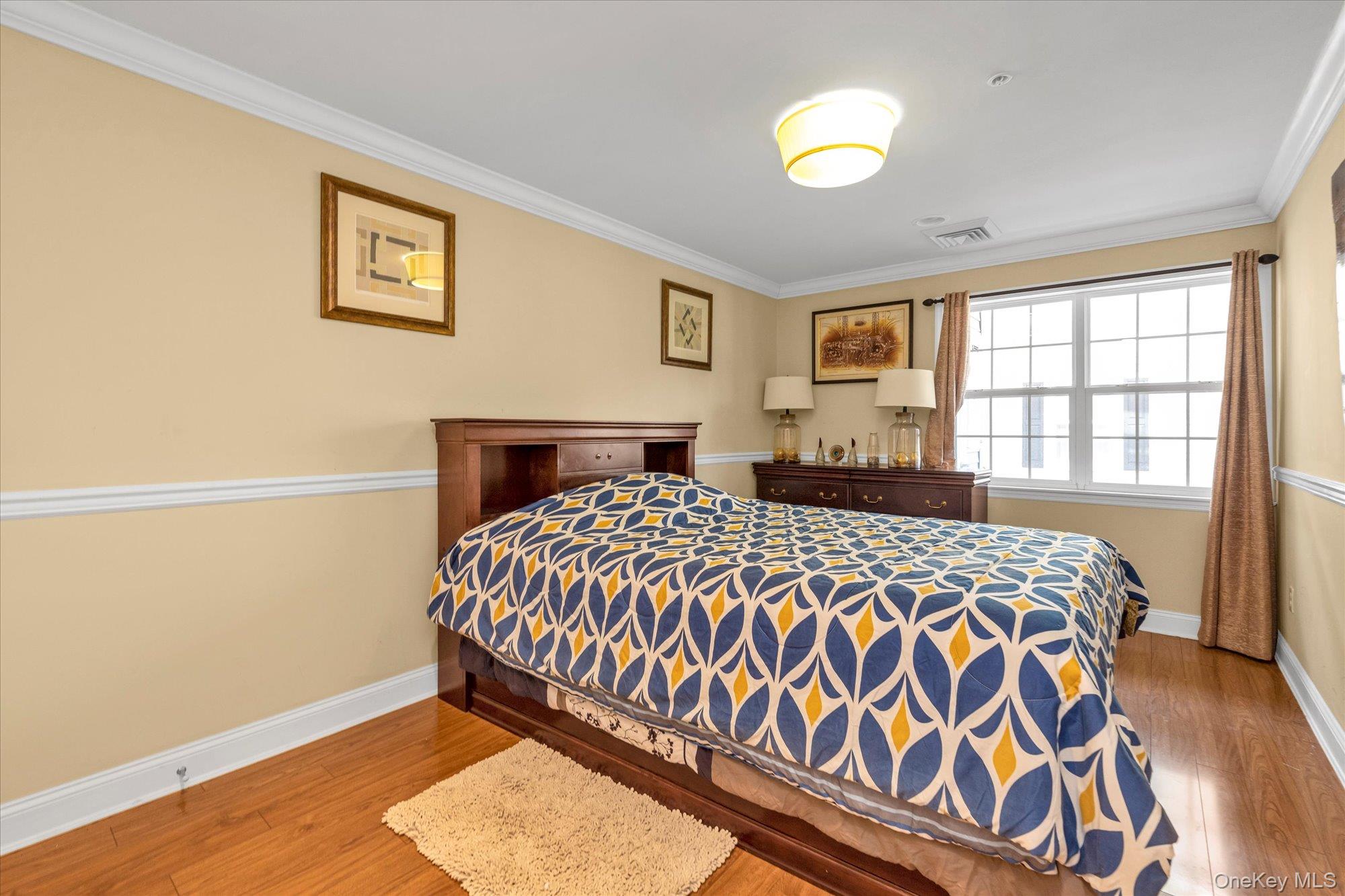 817 Willow Lane, Valley Stream, NY 11580