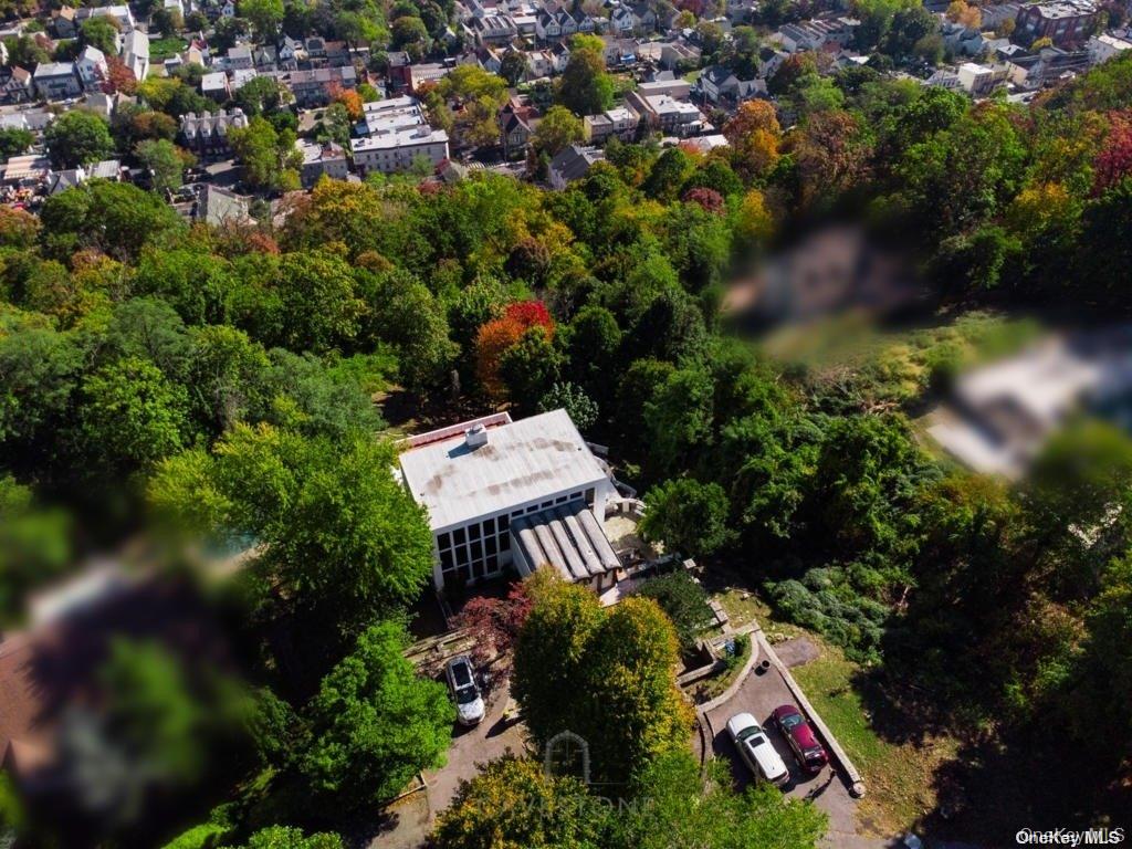 337 Howard Avenue, Staten Island, NY 10301