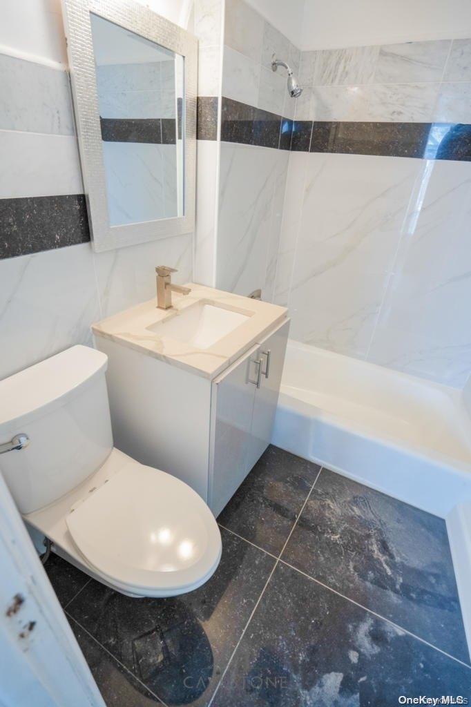 337 Howard Avenue, Staten Island, NY 10301