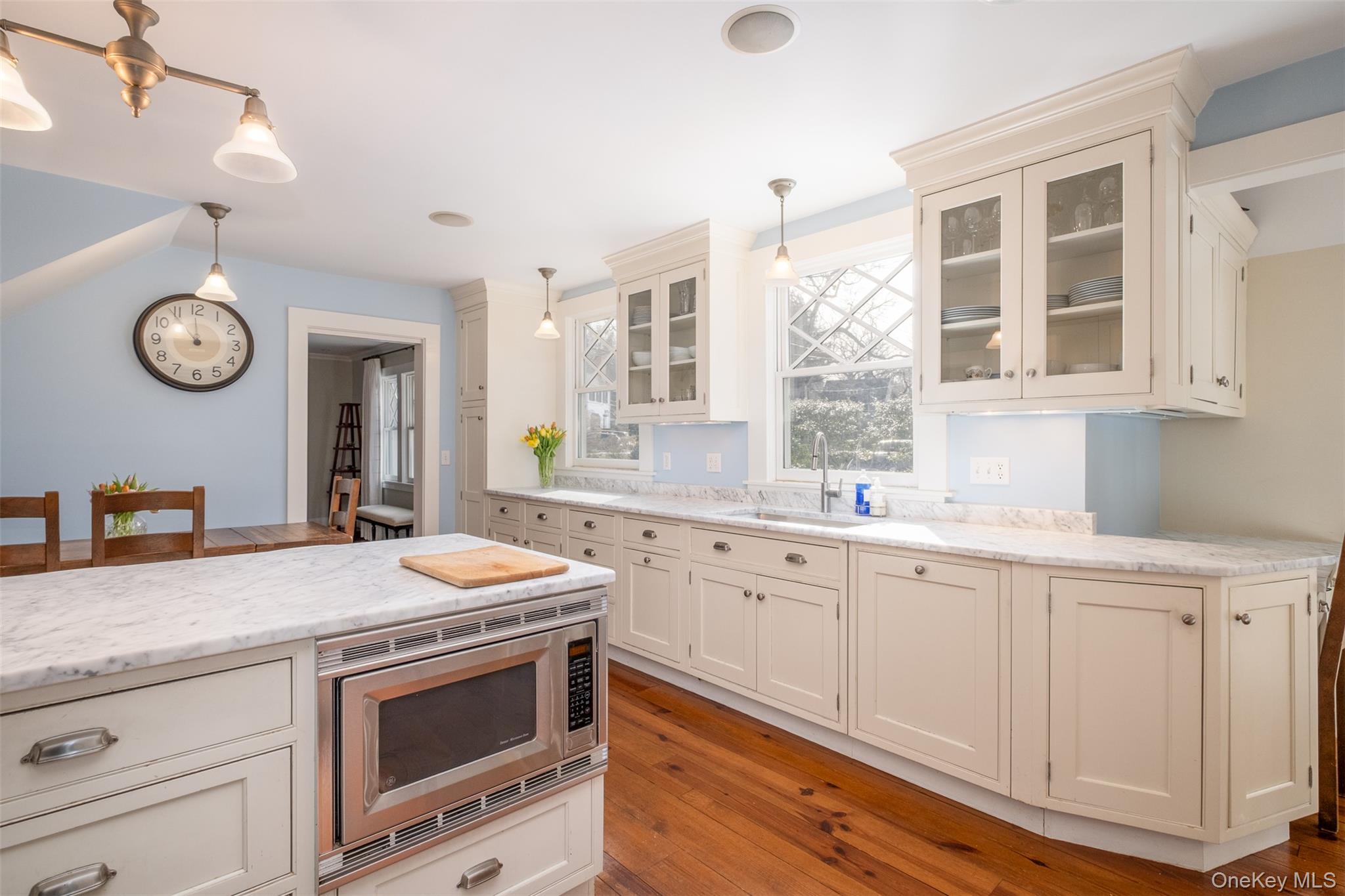 18 Vine Street, Bronxville, NY 10708