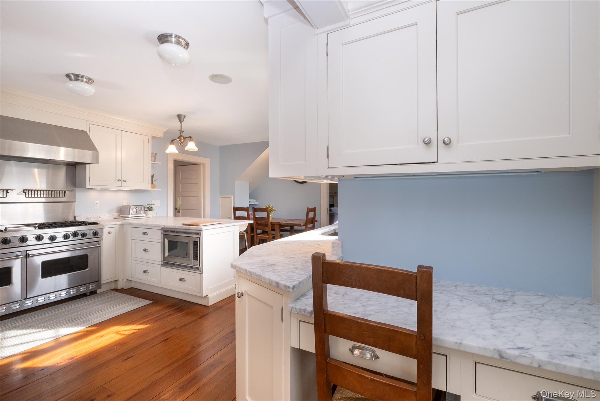 18 Vine Street, Bronxville, NY 10708