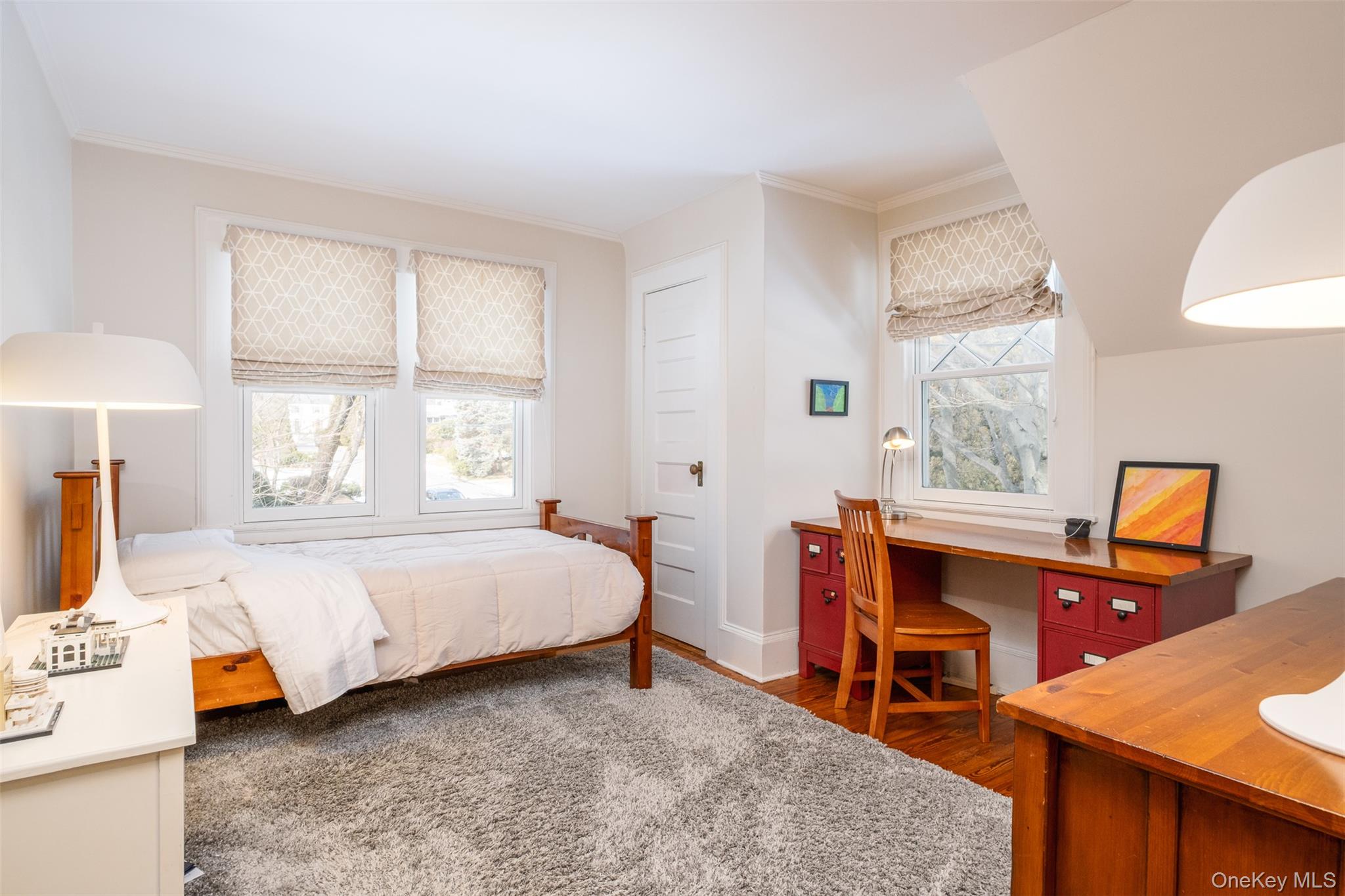 18 Vine Street, Bronxville, NY 10708