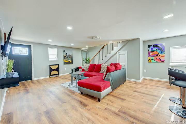 8 Carl Place # 4, New Windsor, NY 12553