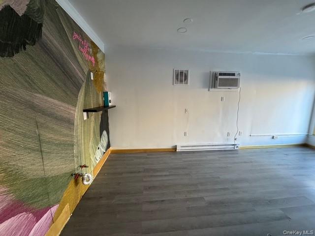 72 Wisner Avenue # STORE FRONT, Newburgh, NY 12550