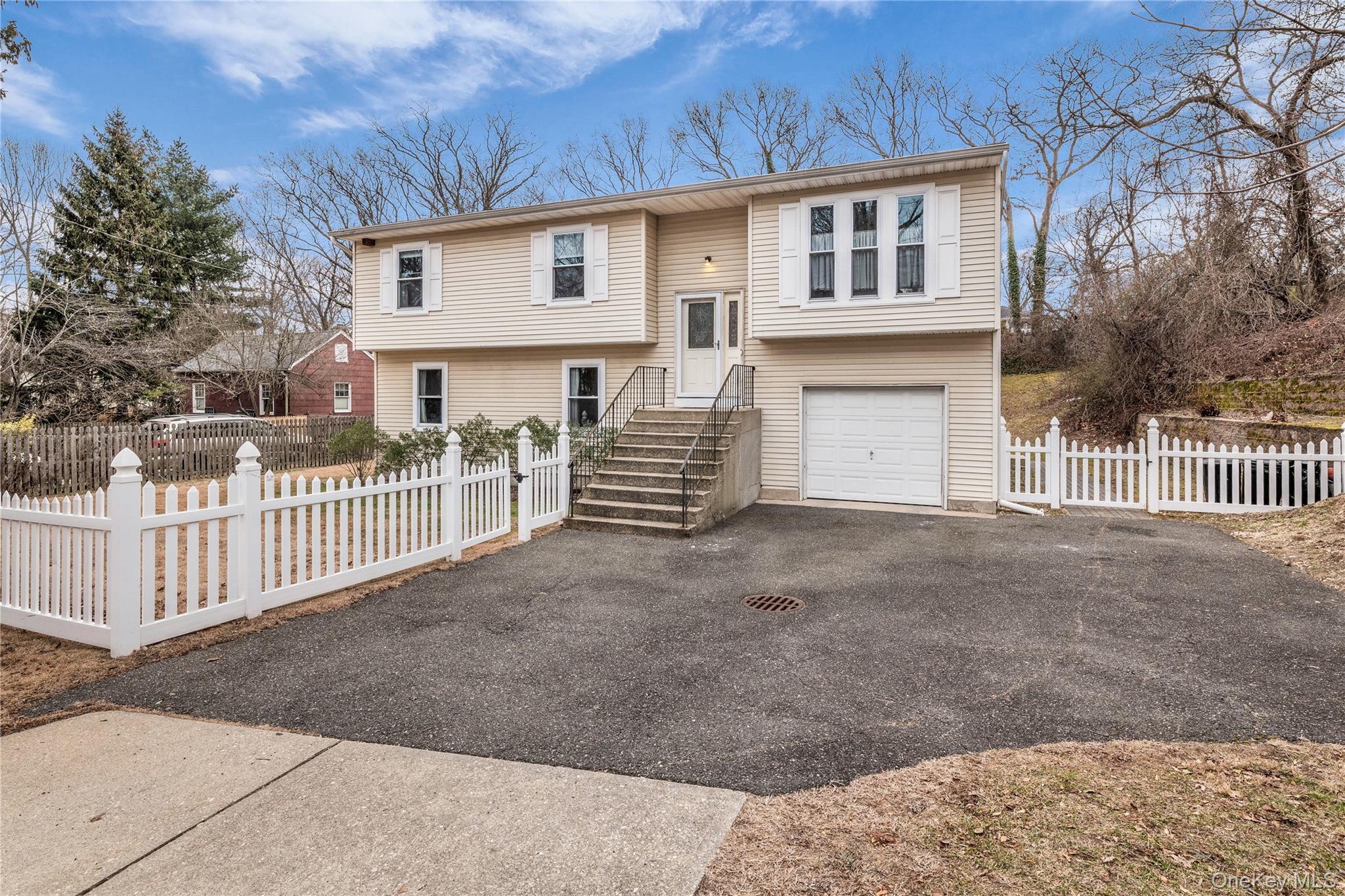 46 Craven Street, Huntington Station, NY 11746