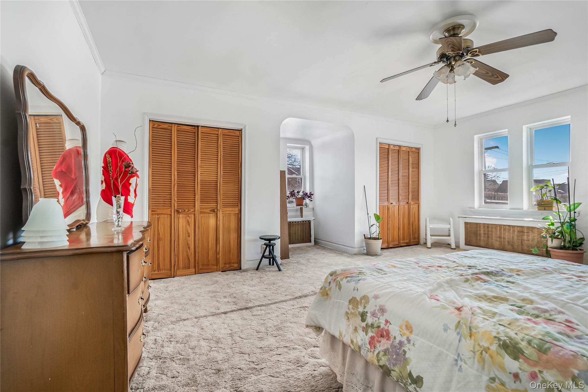 904 E 54th Street, Brooklyn, NY 11234