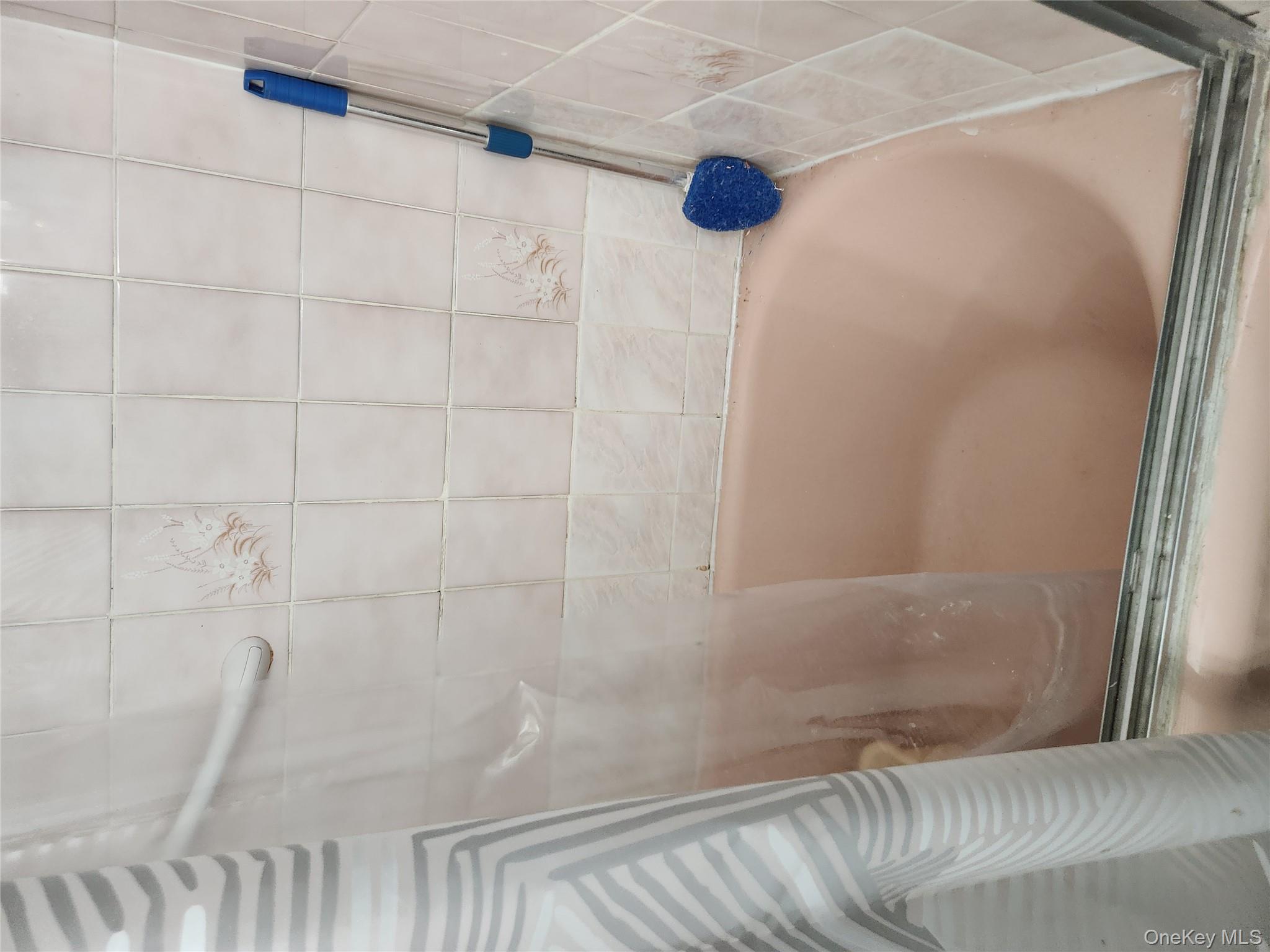 904 E 54th Street, Brooklyn, NY 11234