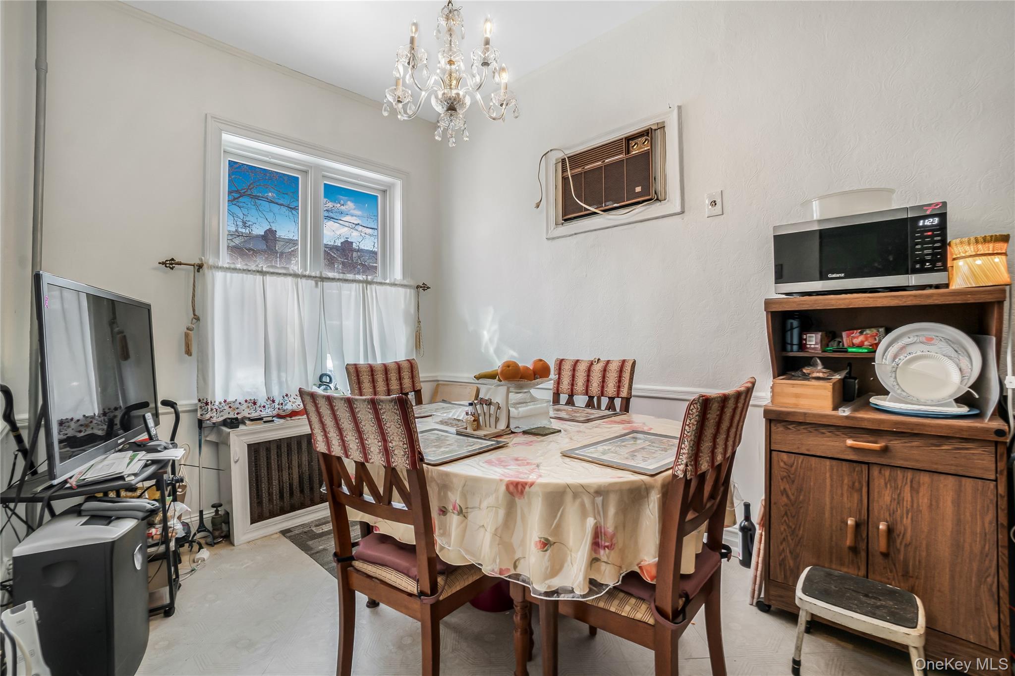 904 E 54th Street, Brooklyn, NY 11234