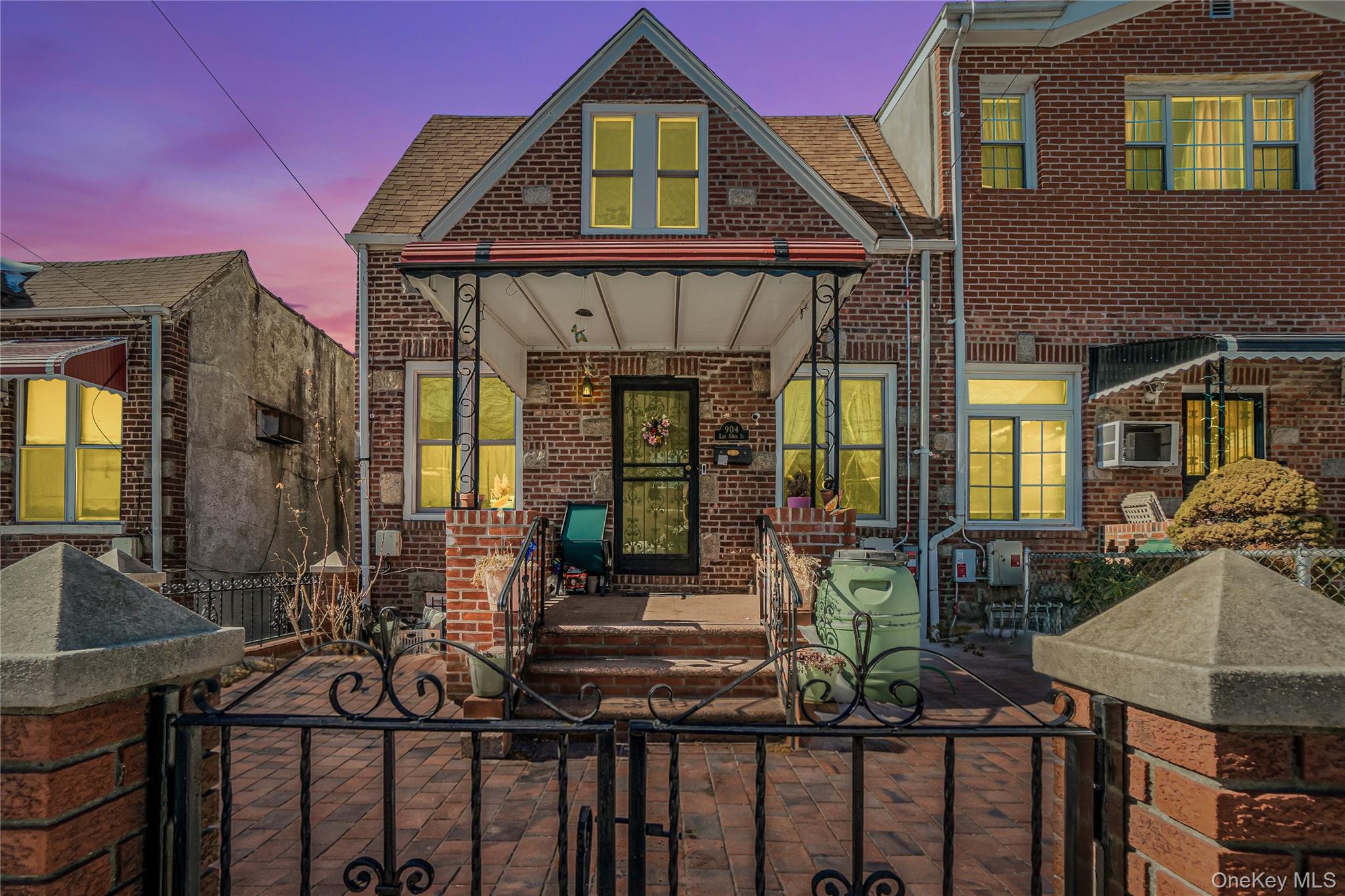 904 E 54th Street, Brooklyn, NY 11234