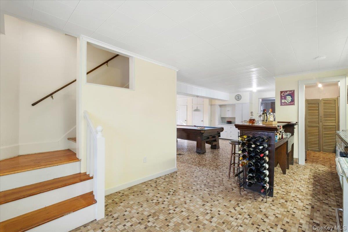 9 Crescent Hill Drive, Cortlandt Manor, NY 10567