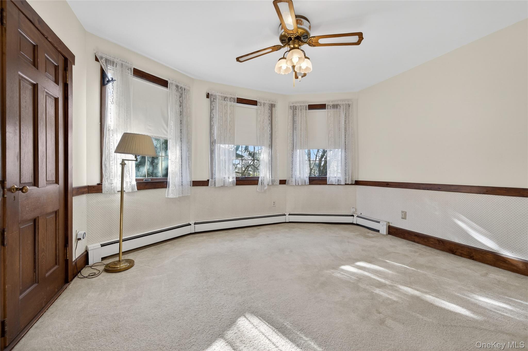 104 Windsor Avenue, Rockville Centre, NY 11570