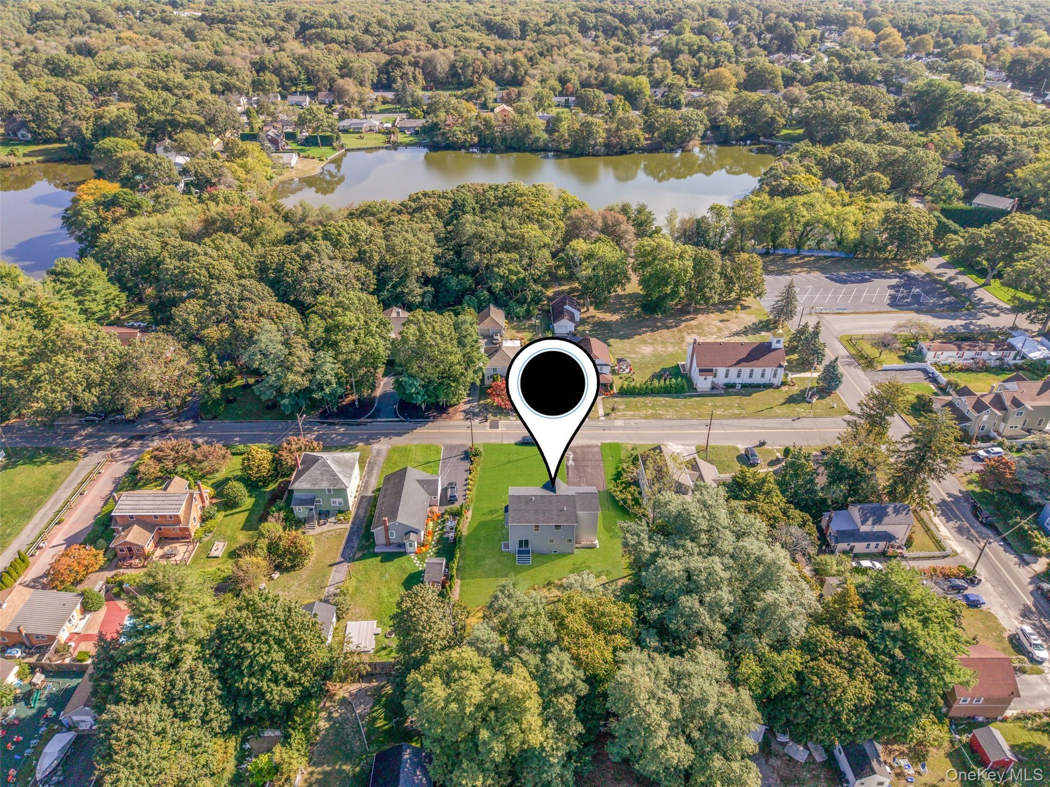 817 Pondview Road, Riverhead, NY 11901