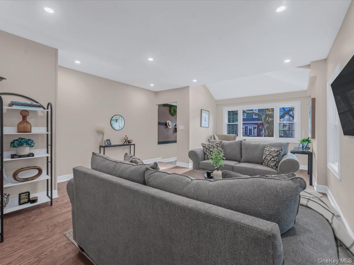 8049 88th Avenue, Woodhaven, NY 11421