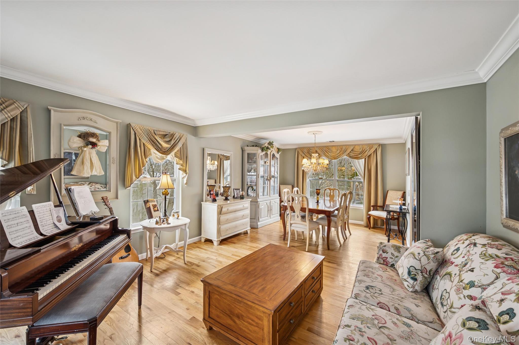 80 Fairview Avenue, Islip Terrace, NY 11752