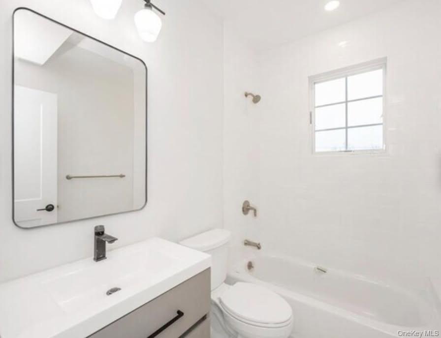 142 Maple Avenue, Rye, NY 10580