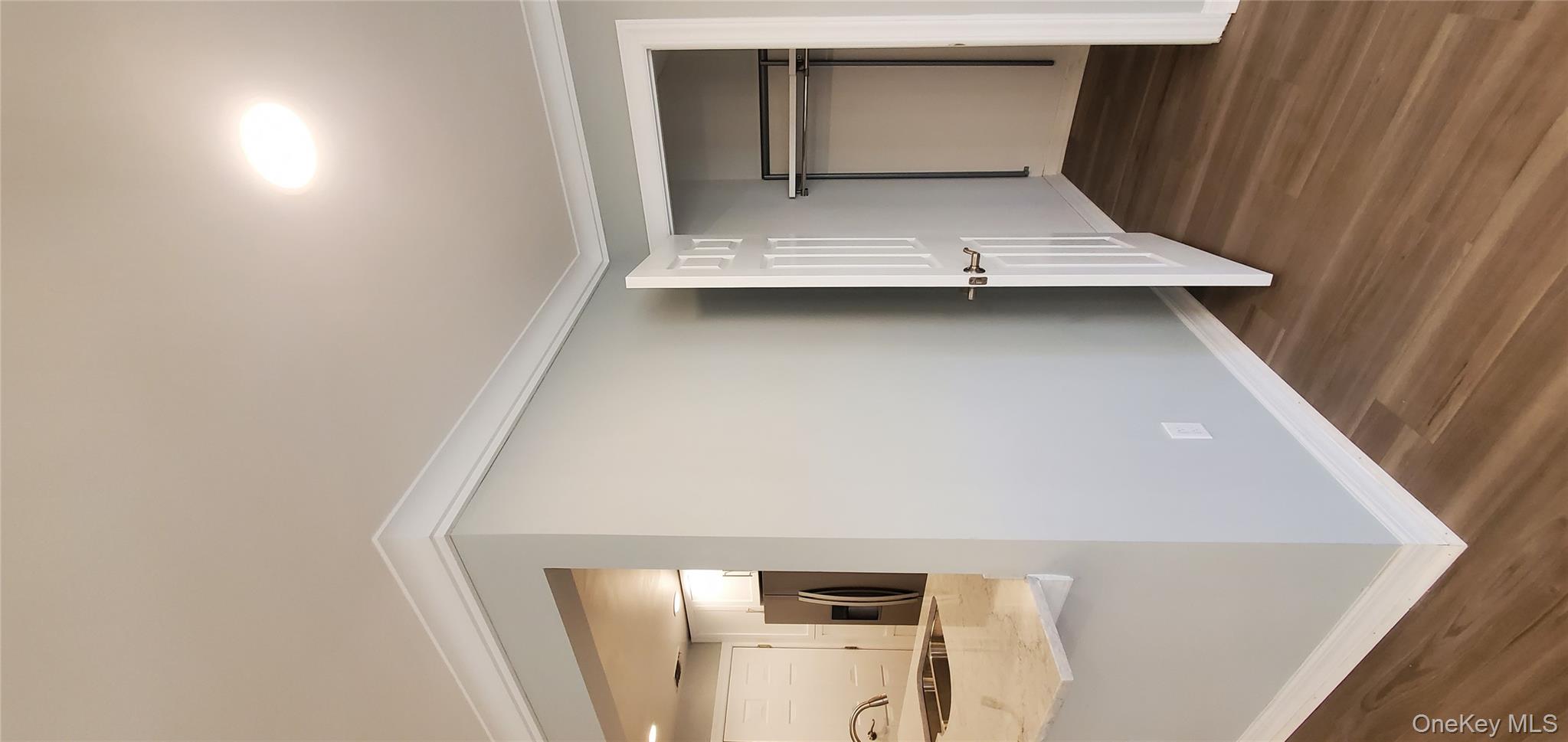 81 Secatogue Avenue # 37, Farmingdale, NY 11735