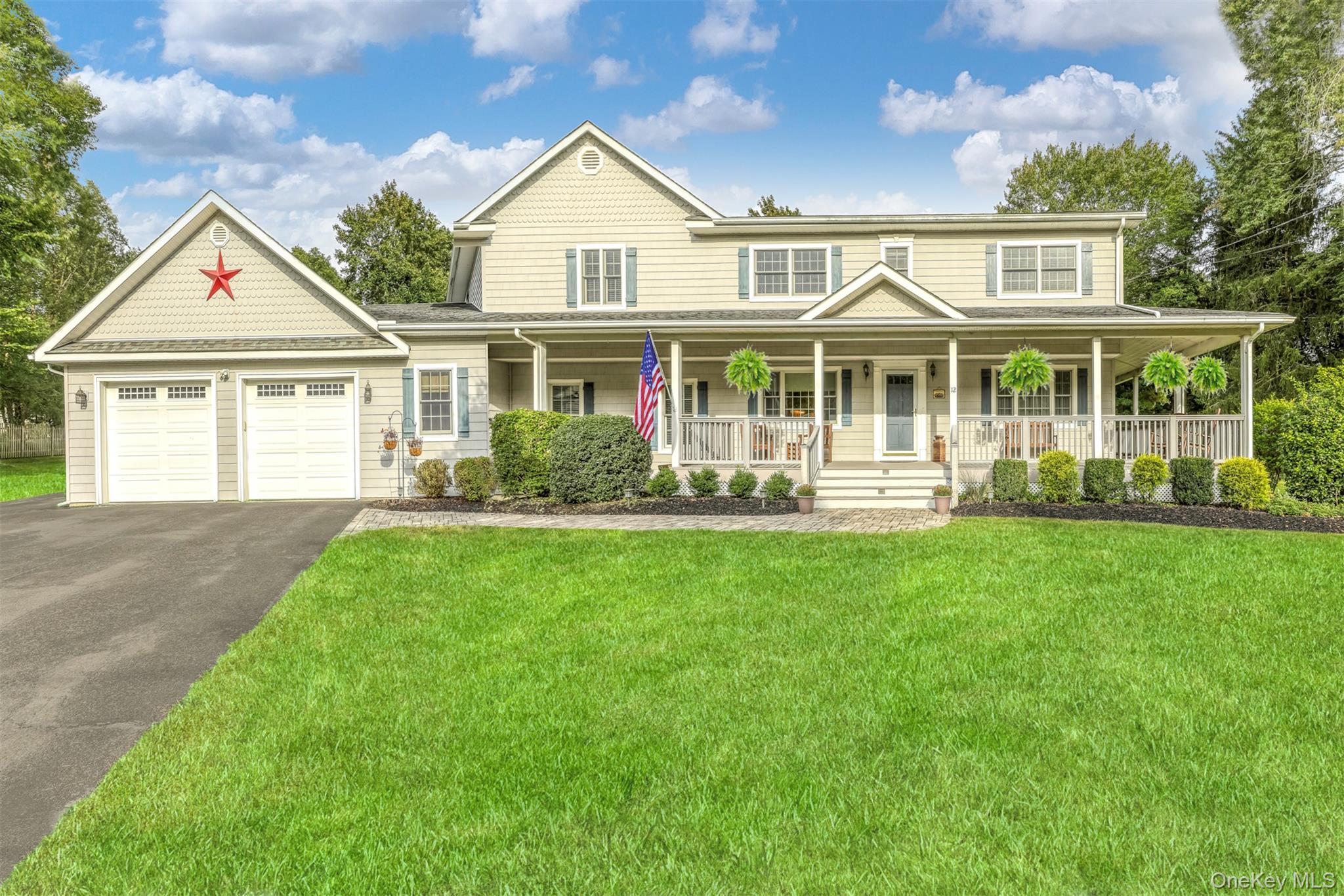 12 Canterbury Lane, Suffern, NY 10901