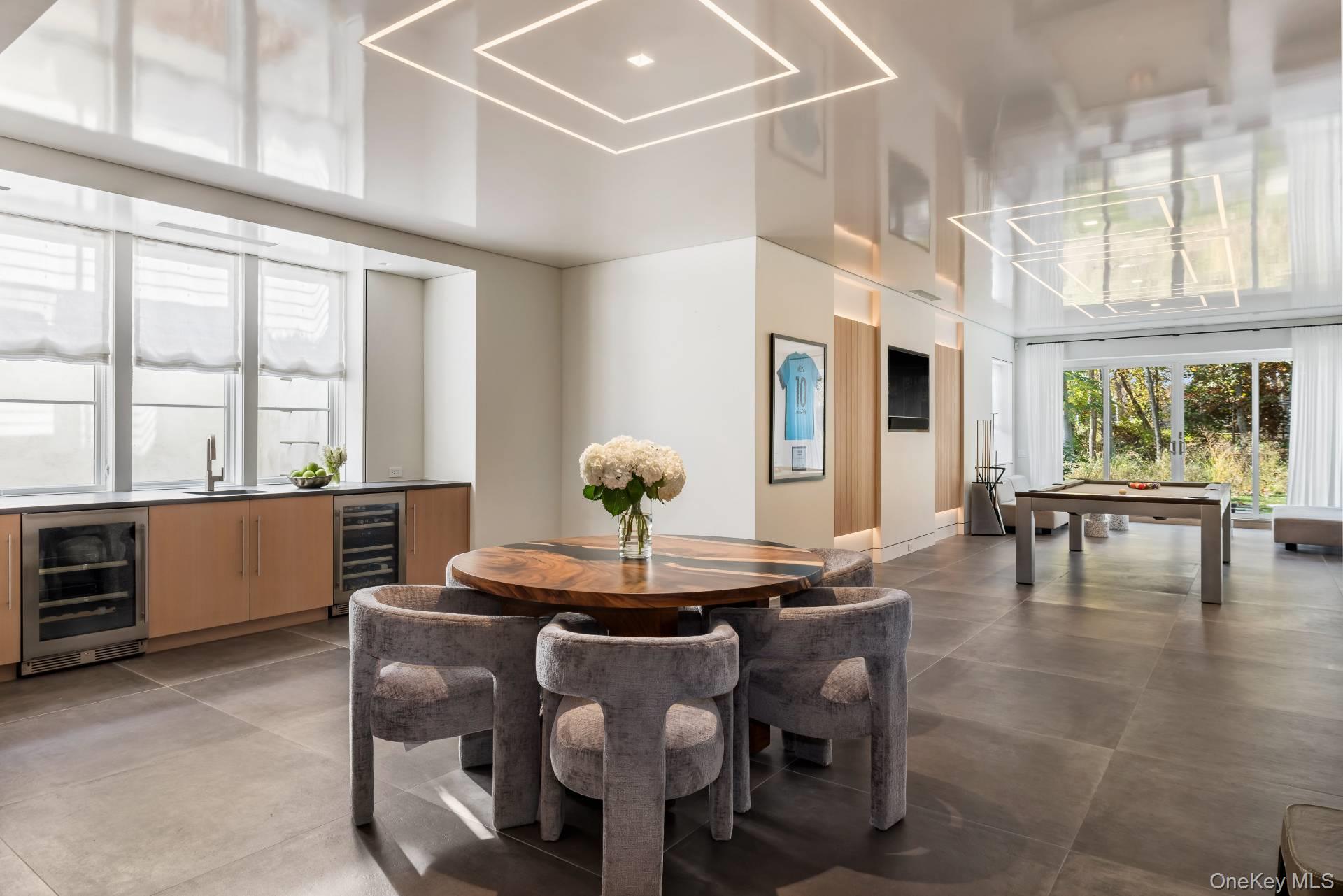 60 Woodland Drive, Sag Harbor, NY 11963