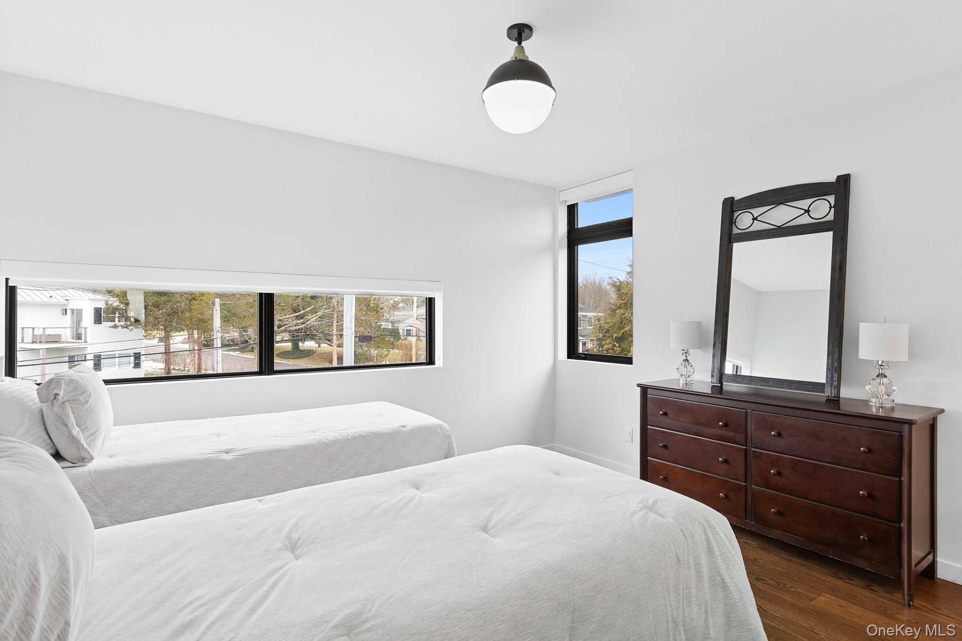 61 Harbor Drive, Sag Harbor, NY 11963