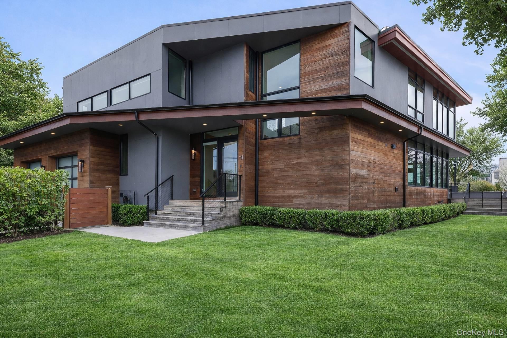 61 Harbor Drive, Sag Harbor, NY 11963