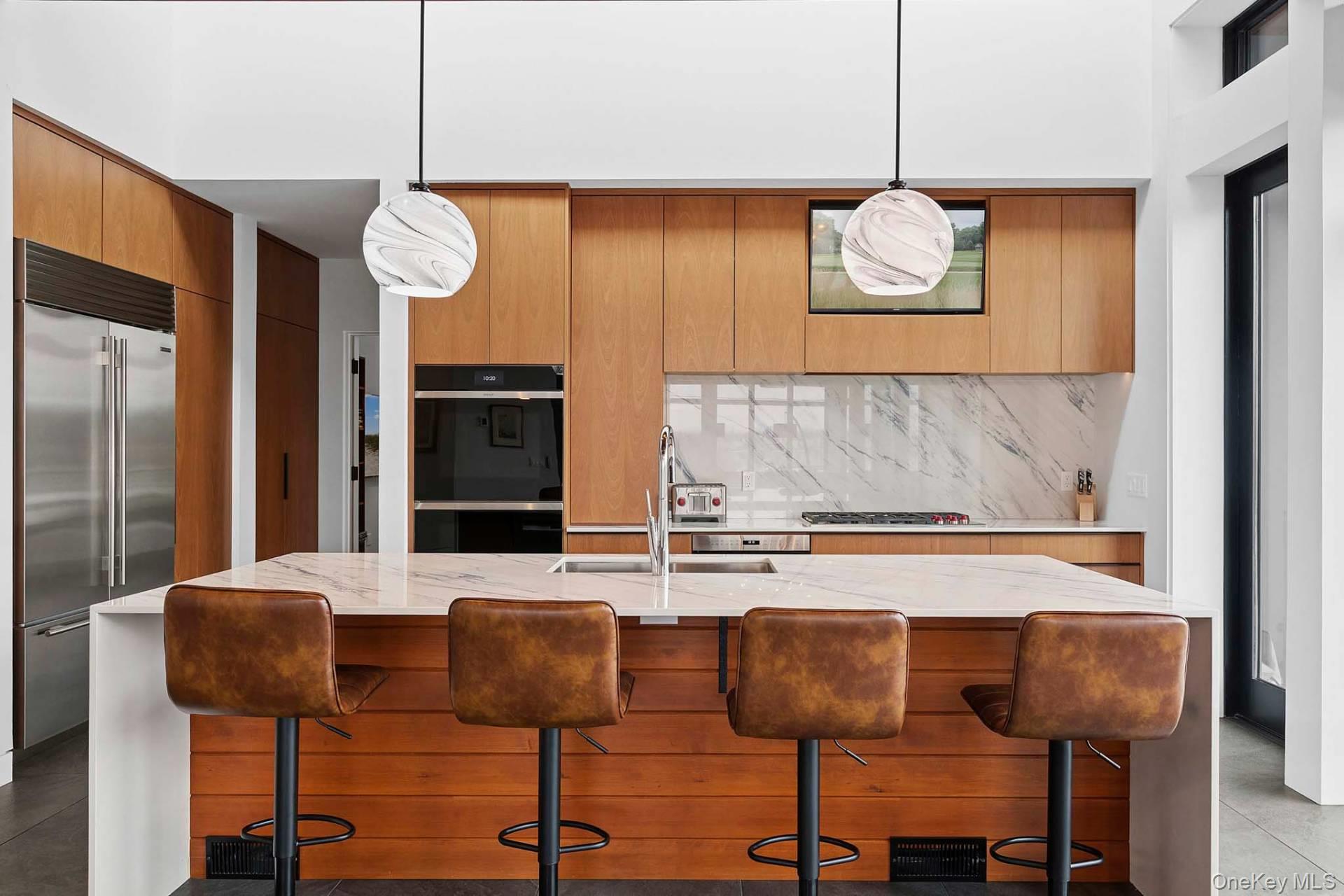 61 Harbor Drive, Sag Harbor, NY 11963