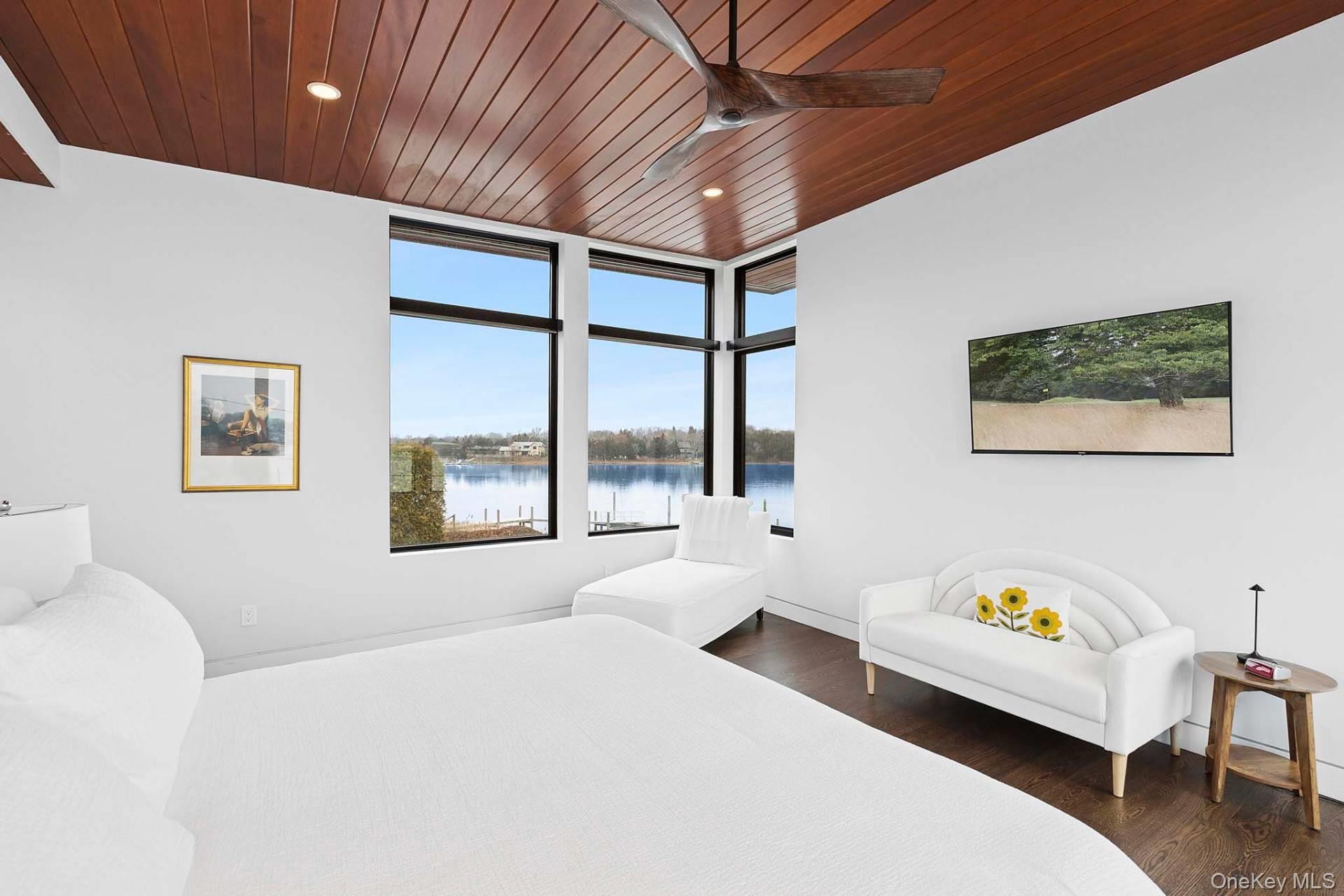 61 Harbor Drive, Sag Harbor, NY 11963