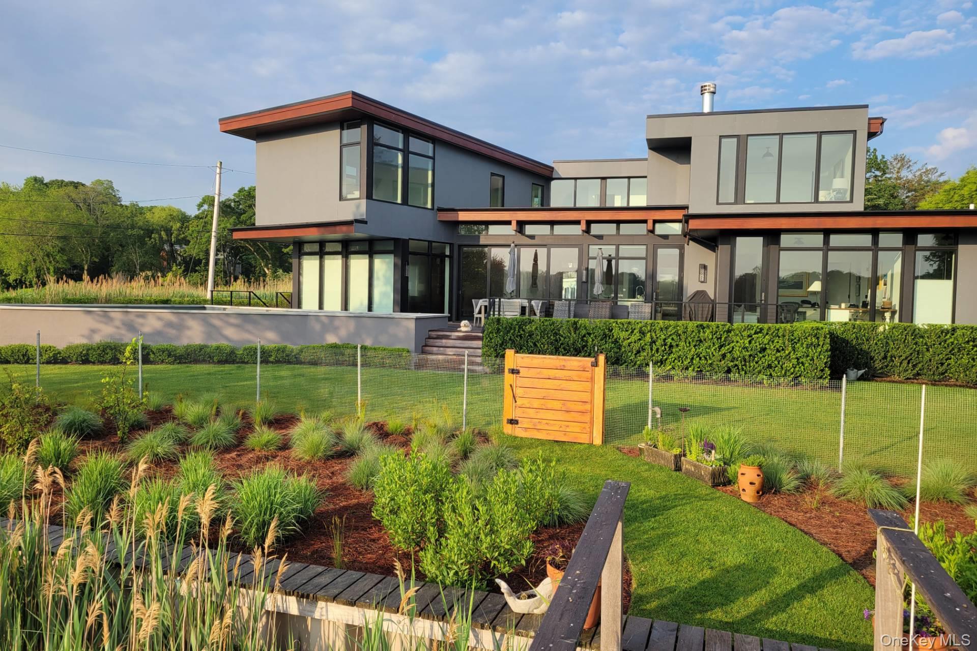 61 Harbor Drive, Sag Harbor, NY 11963