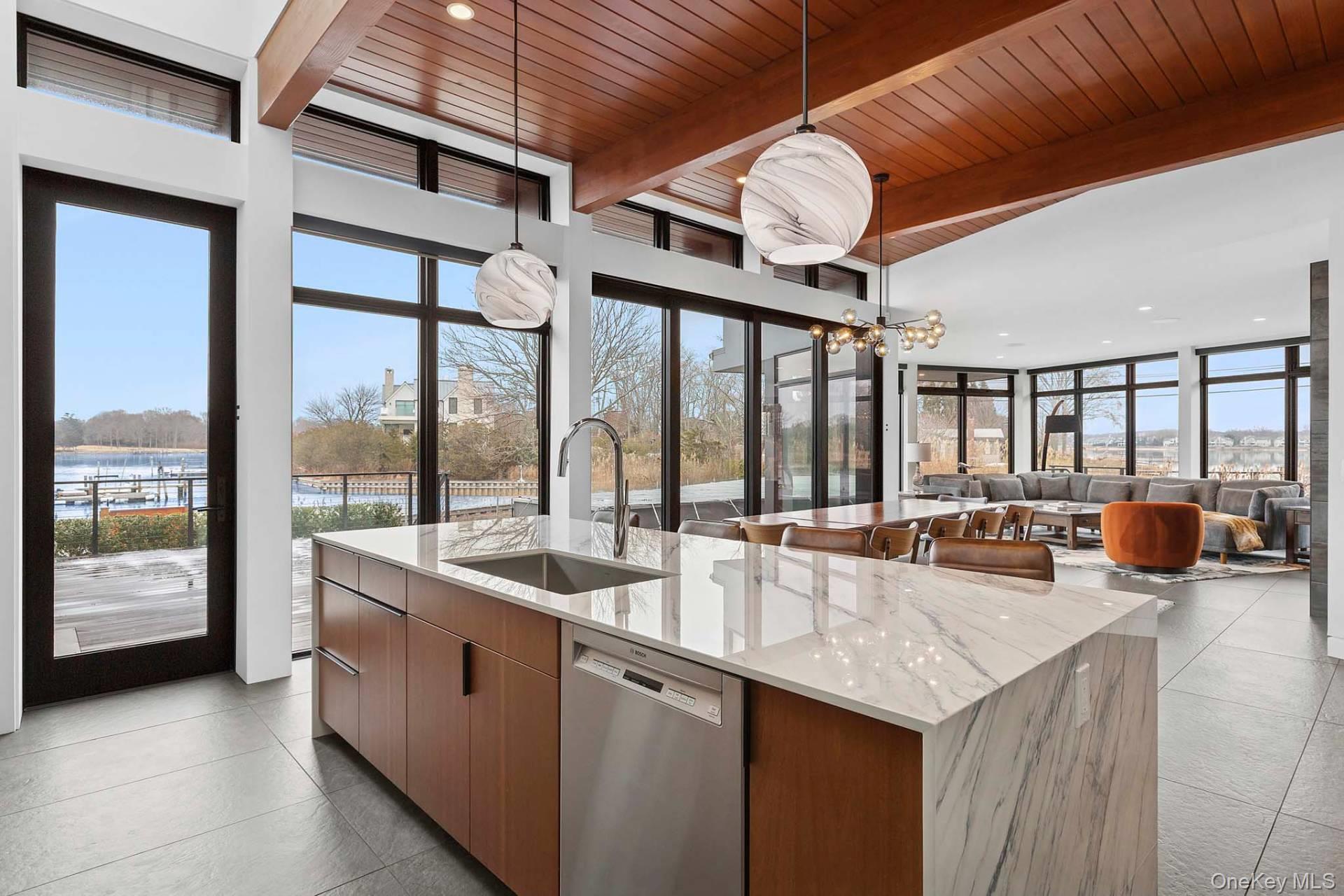 61 Harbor Drive, Sag Harbor, NY 11963