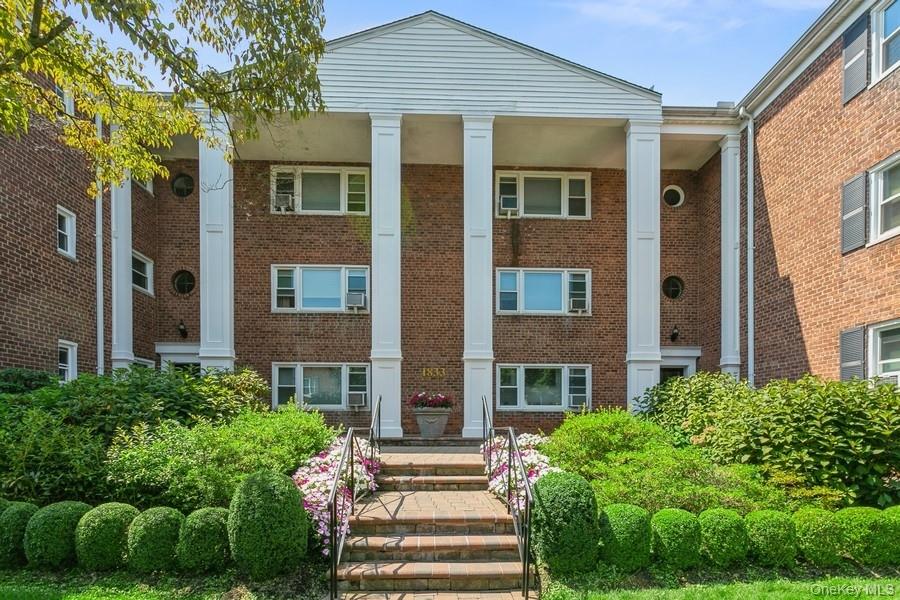 1833 Palmer Avenue # 3E, Larchmont, NY 10538