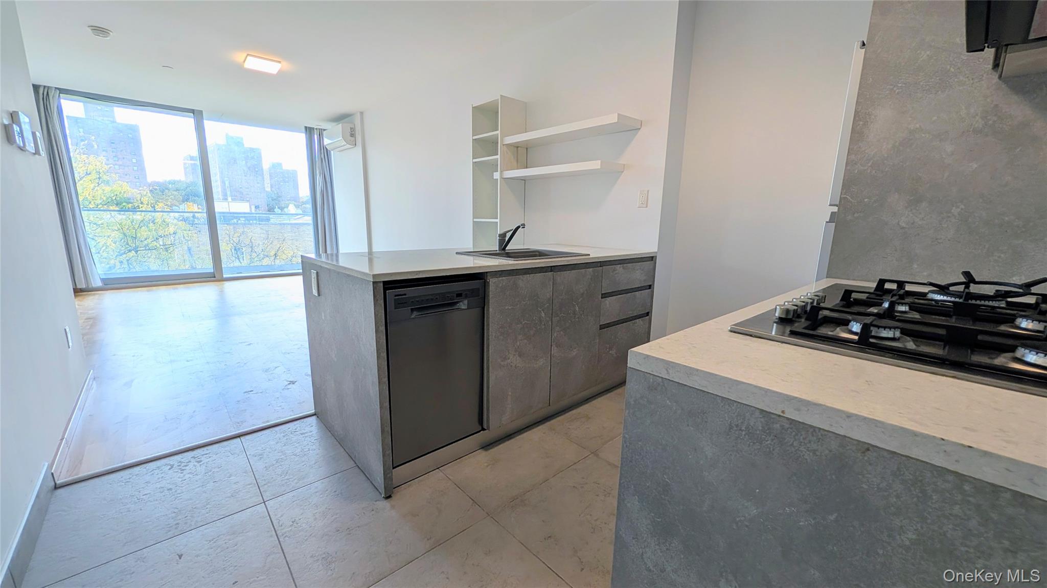 2309 Broadway, Astoria, NY 11106