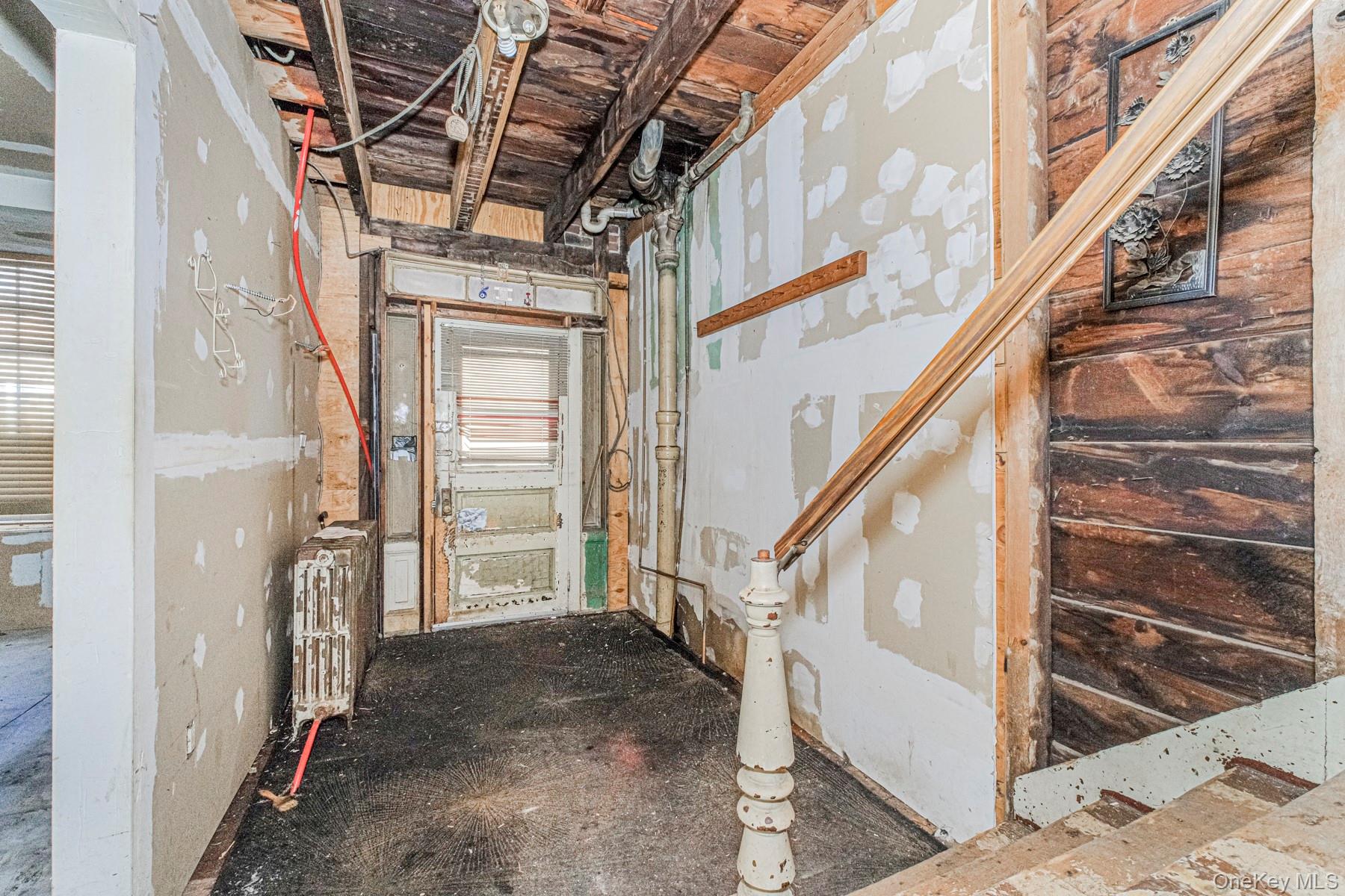 102 wright Street, Staten Island, NY 10304