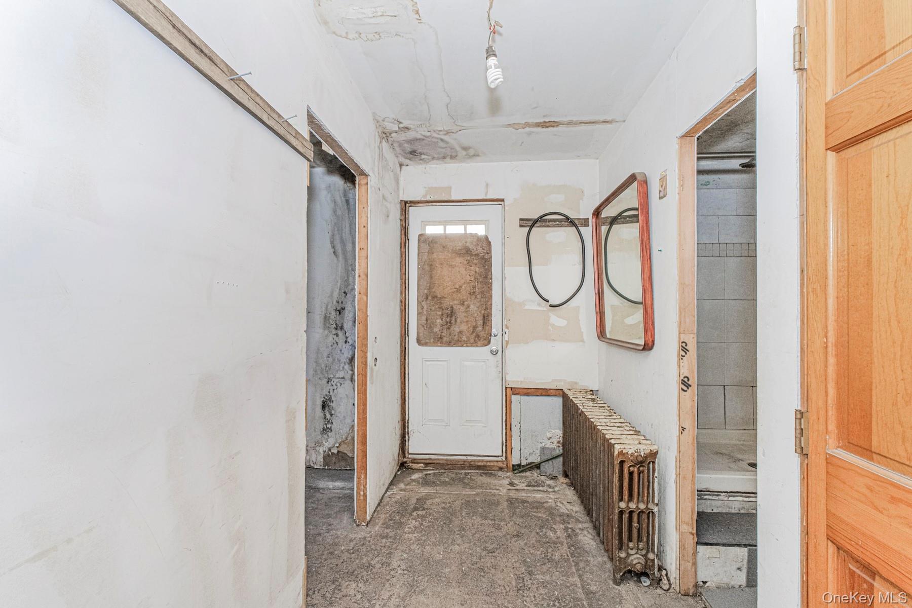 102 wright Street, Staten Island, NY 10304