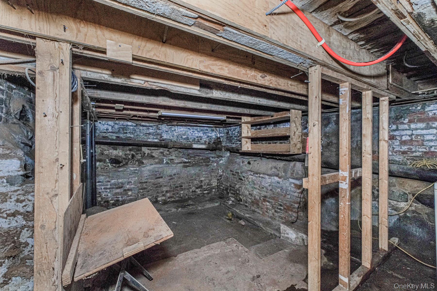 102 wright Street, Staten Island, NY 10304