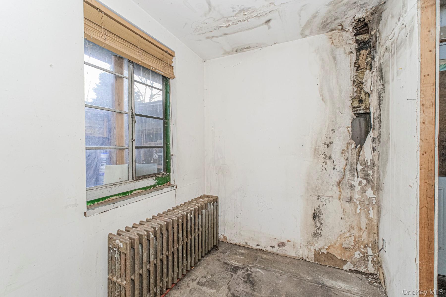 102 wright Street, Staten Island, NY 10304