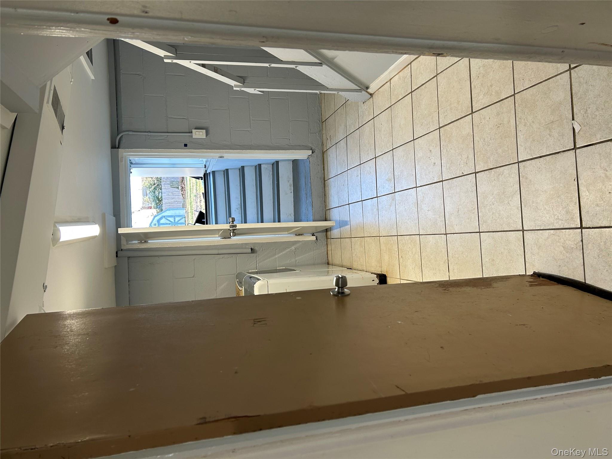 30 Gates Avenue, Brentwood, NY 11717