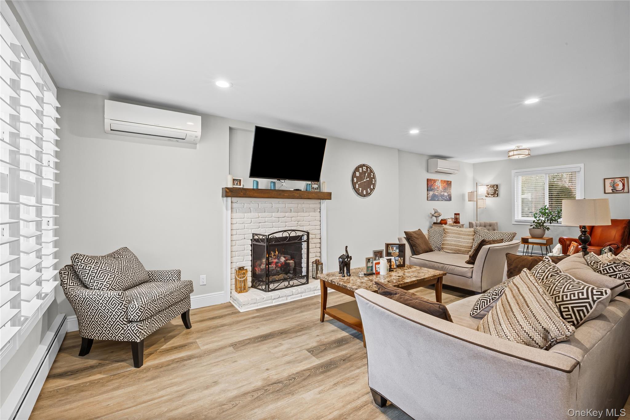 31 Country Lane Drive, Kings Park, NY 11754