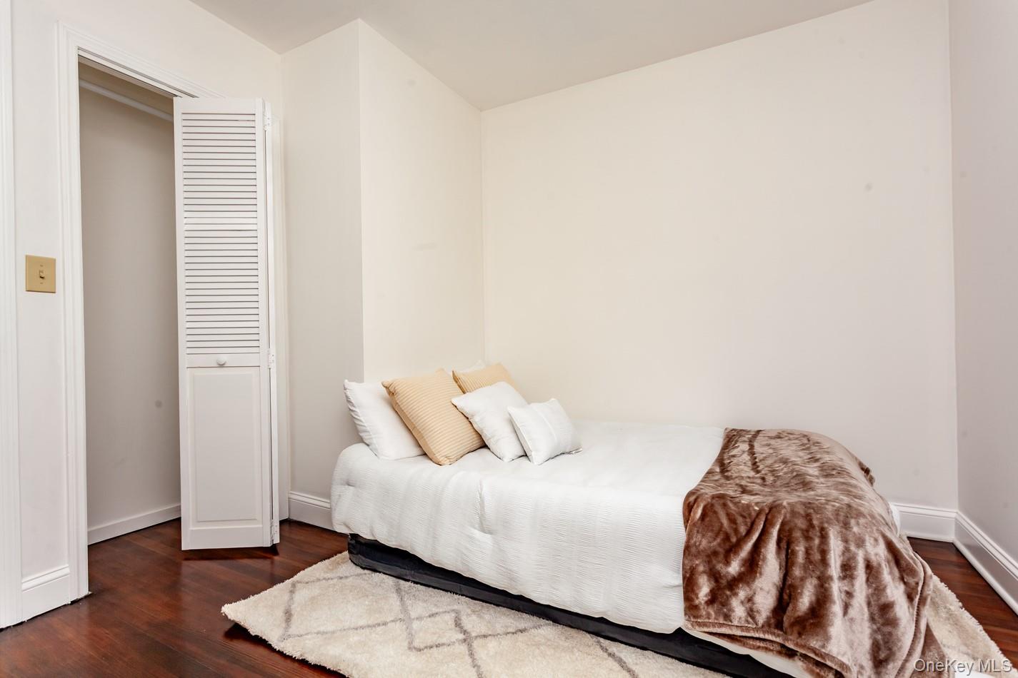 89 Smith Street, Poughkeepsie, NY 12601