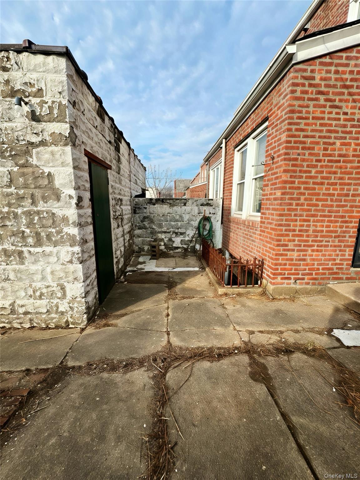 47-18 190th Street, Flushing, NY 11365