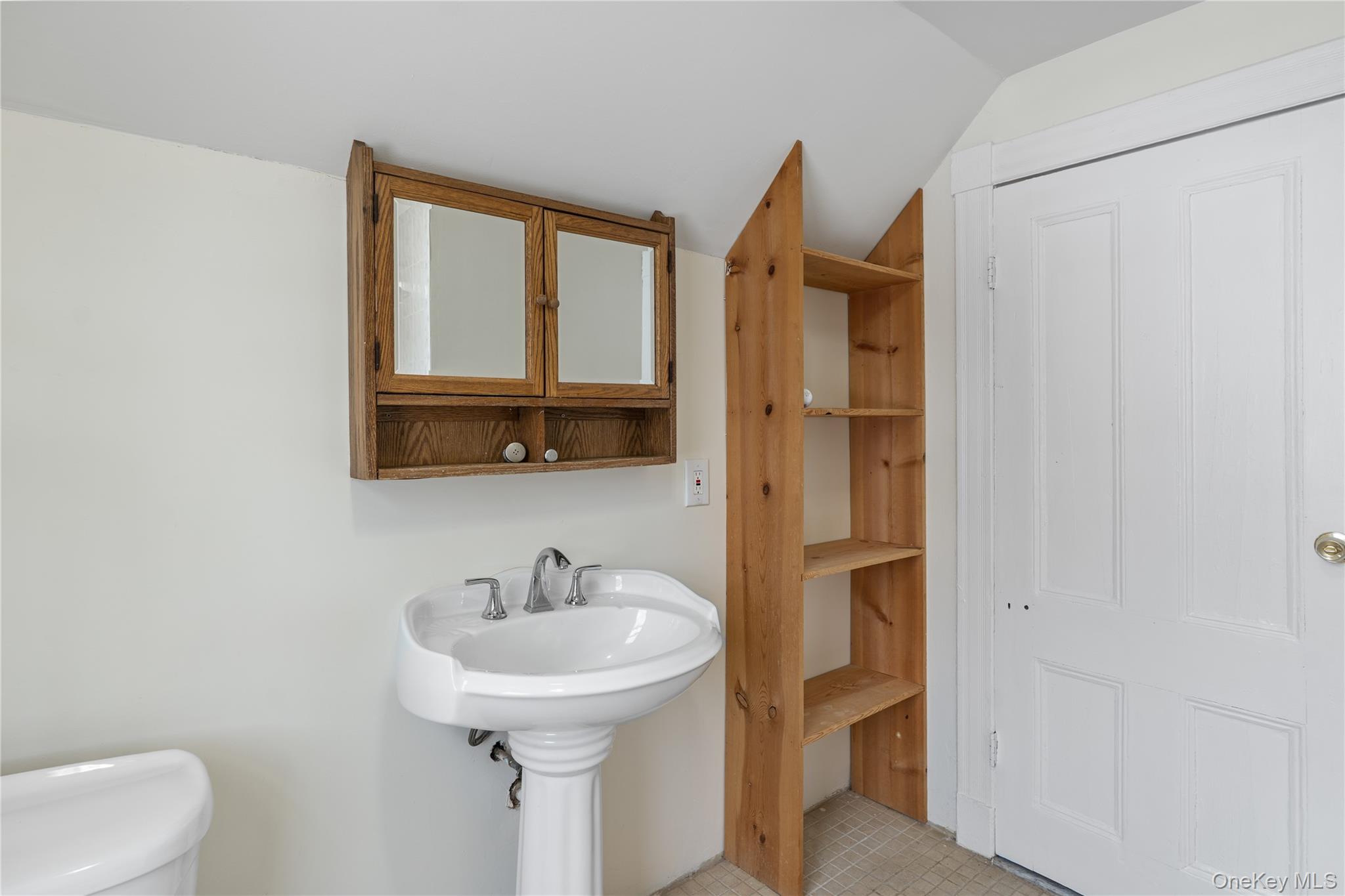 Middletown, NY 10940