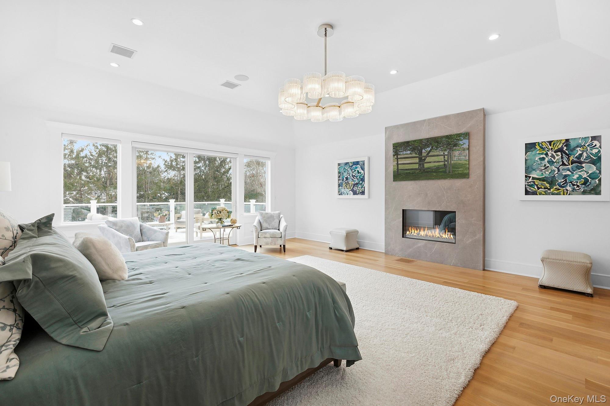 4 Heatherwood Lane, Quogue, NY 11959