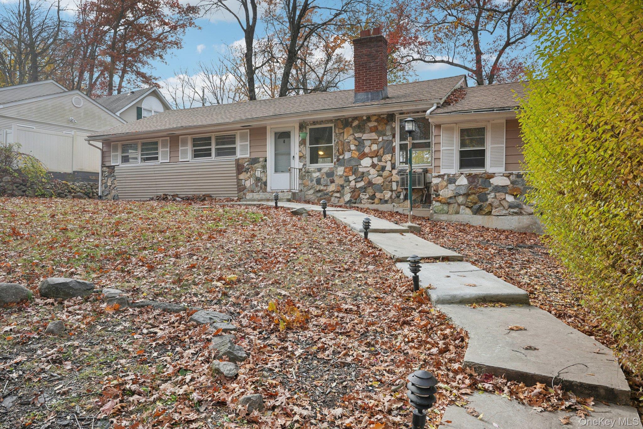 4 Council Crest Road, Sloatsburg, NY 10974