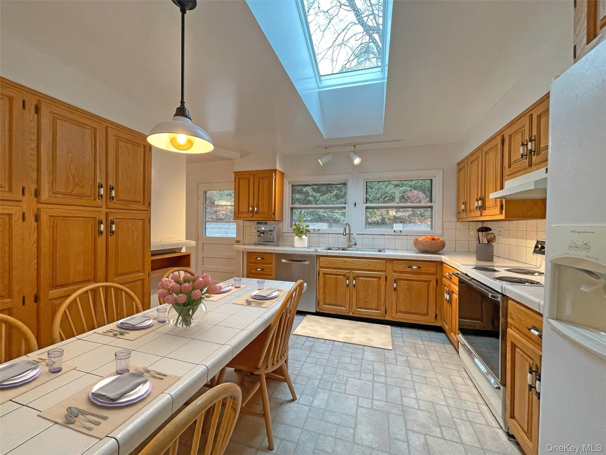 461 Pinebrook Boulevard, New Rochelle, NY 10804