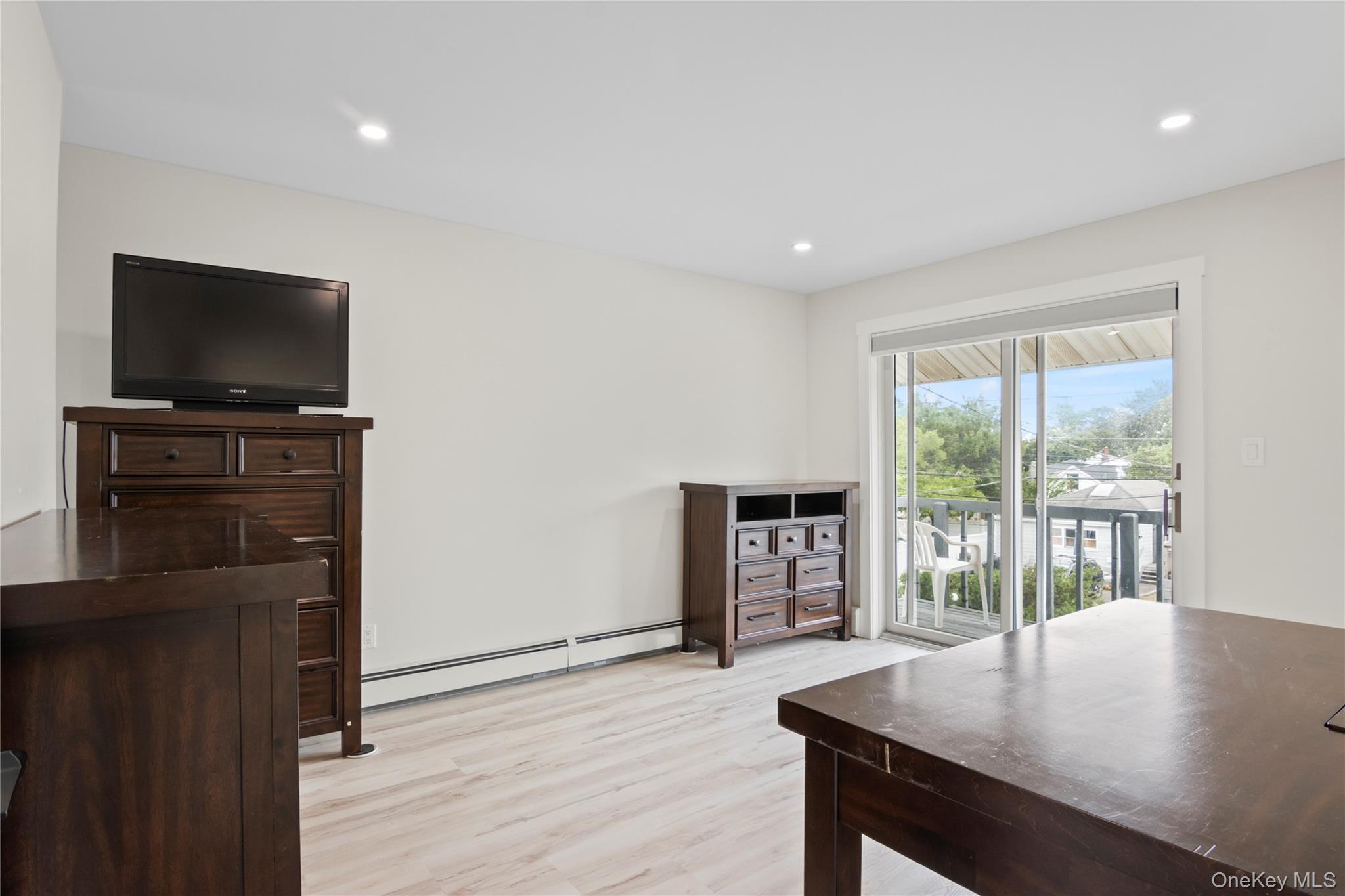 19 Pine Lane, Bayville, NY 11709