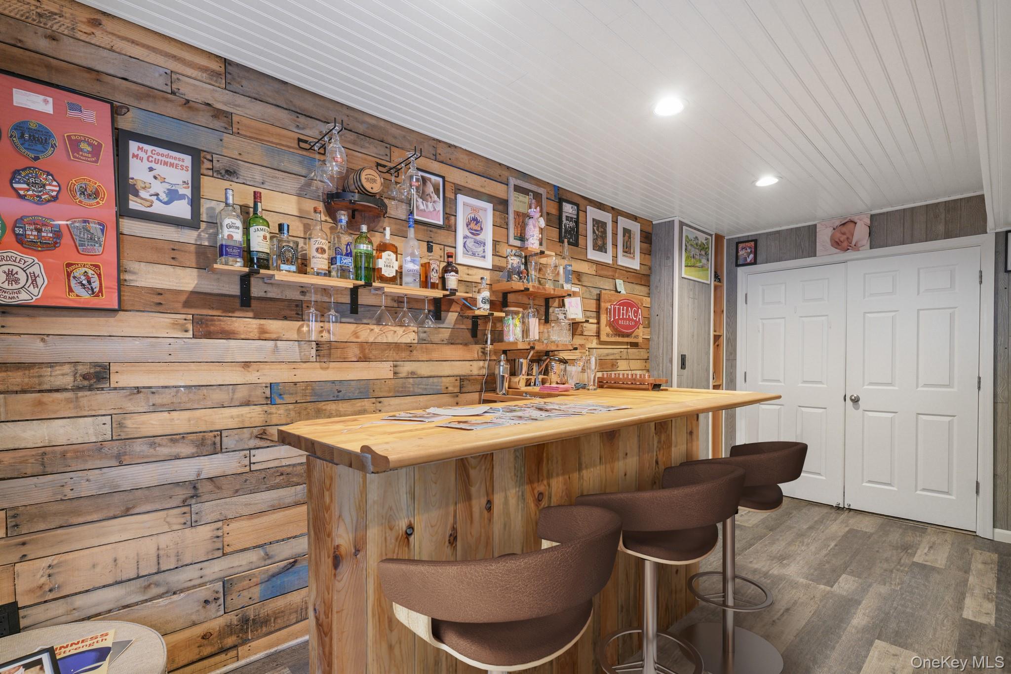 2 Perry Street, Cortlandt Manor, NY 10567