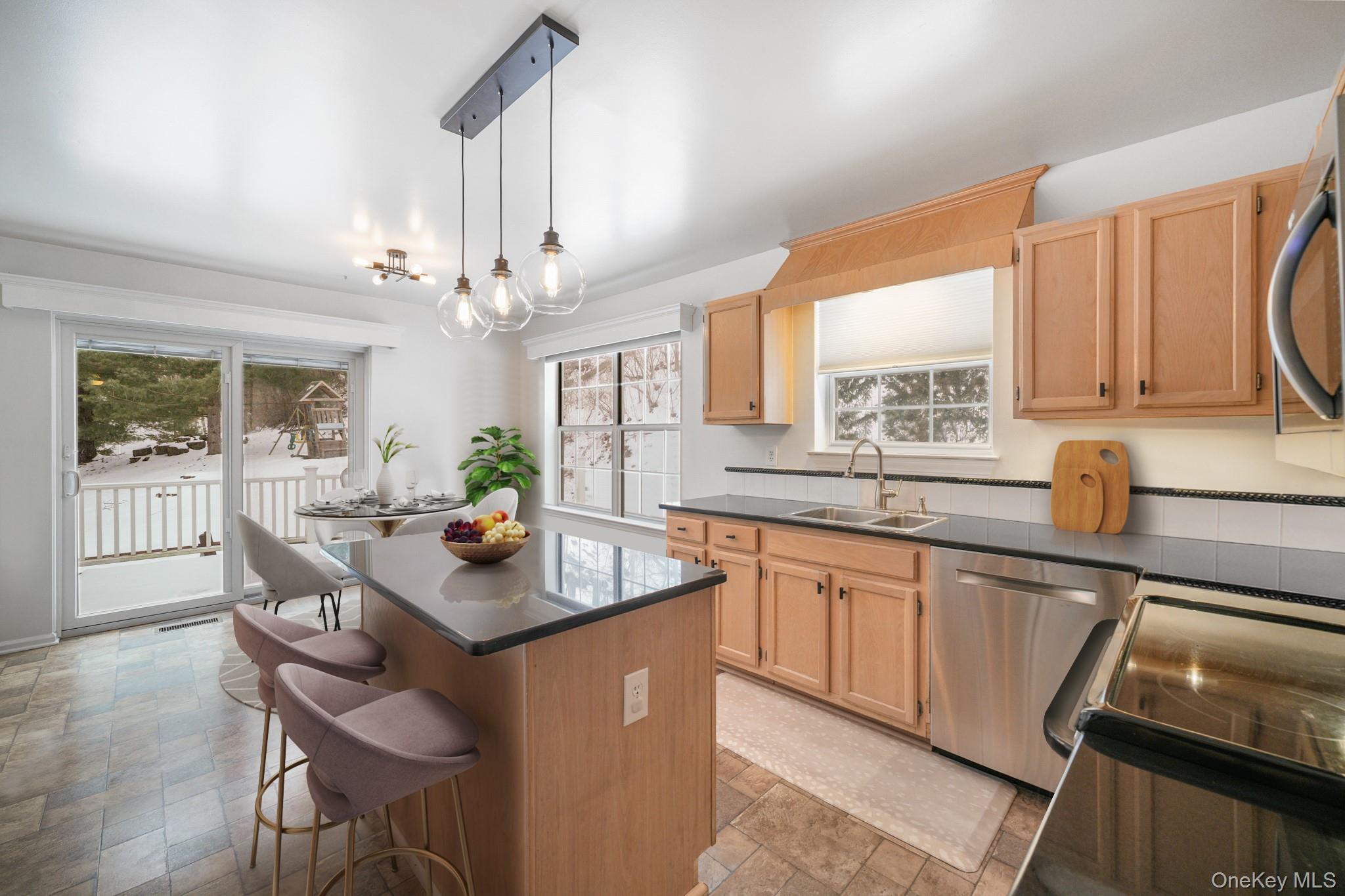 2 Perry Street, Cortlandt Manor, NY 10567