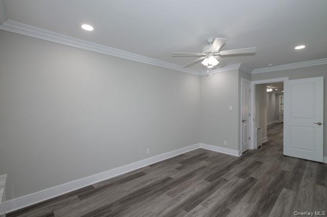 142 Covert Avenue # J2, Stewart Manor, NY 11530