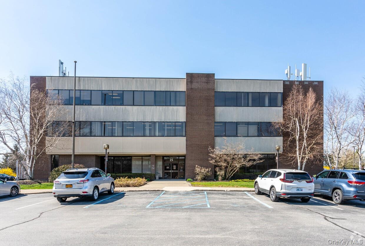 15 Matthews Street # 205, Goshen, NY 10924