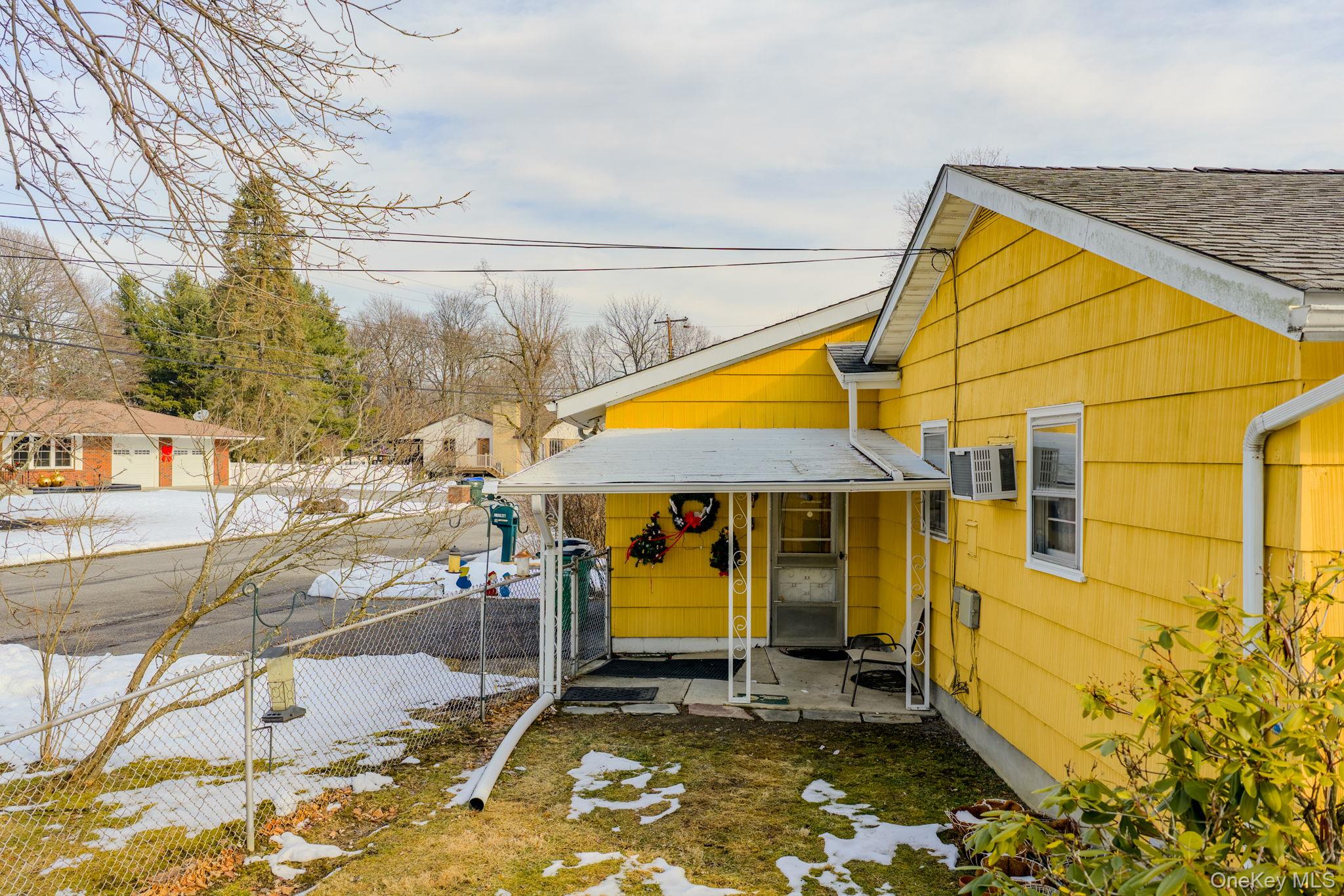 16 Overlook Drive, Newburgh, NY 12550