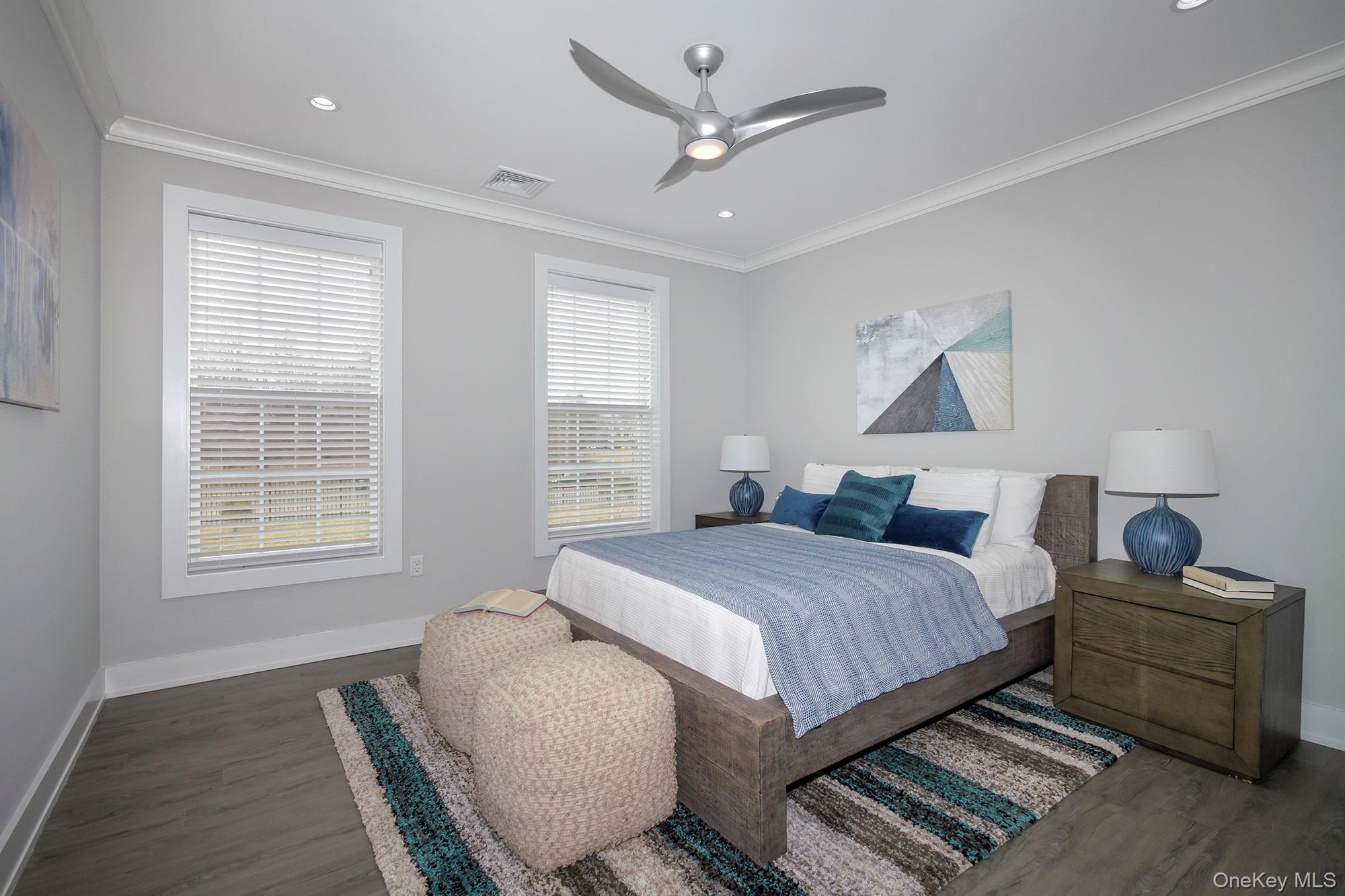 75 Circle Drive # 90-306, Central Islip, NY 11722