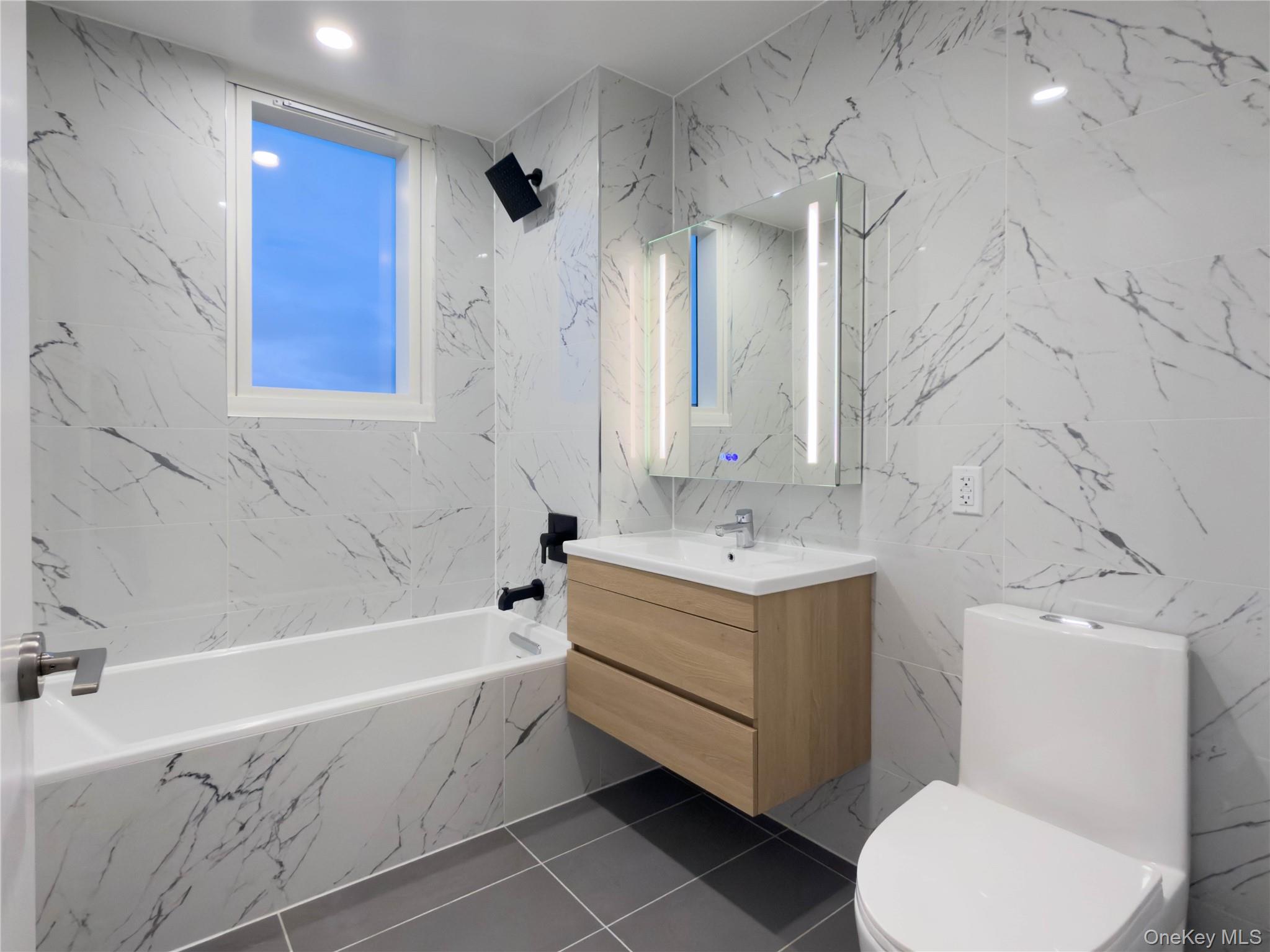 150-02 Northern Boulevard # 3C, Flushing, NY 11354